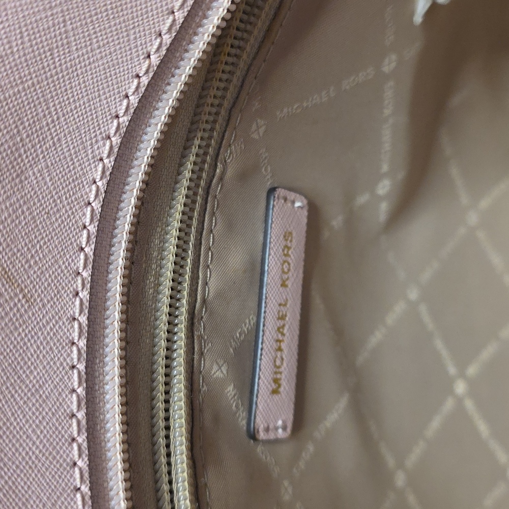 Michael Kors Blush Pink Gold Chain Tote | Feminine Designer Shoulder Bag - Picture 2 of 12